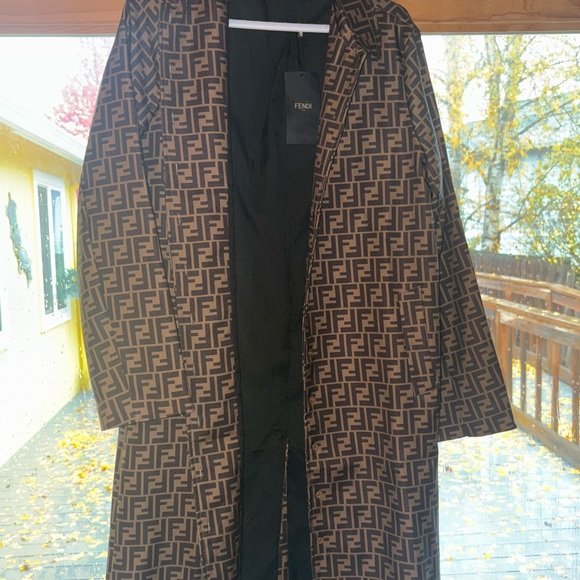 Meet your Posher, Liz - Picture 9 of 9